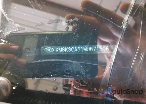 2021 Hyundai Kona Limited z USA, uszkodzony, nr VIN KM8K3CA51MU671506